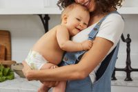 Statistiques de l'UE 2017 : plus de mères âgées et moins de bébés